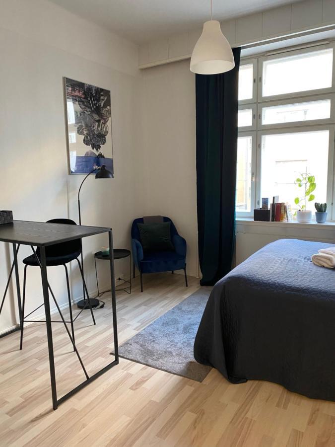 Modern Equipped Studio In Vibrant Kallio, Near Transit & Dining Spots Helsinki Exterior photo